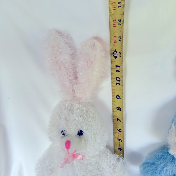 NWOT Set Of 2 Adorable Plus Easter Bunny White & Blue - Picture 6 of 8